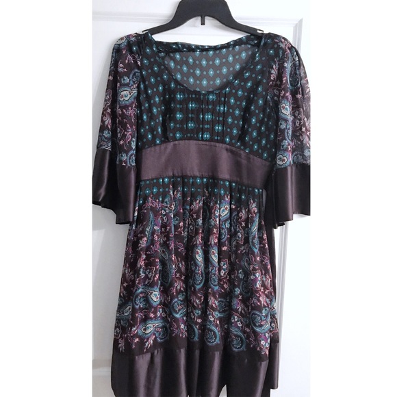 Gianni Bini Dresses & Skirts - Gianni Bini Celtic Bohemian Dress.